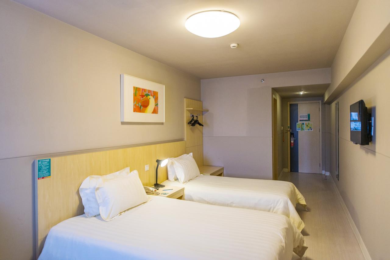 Jinjiang Inn Chengdu Chunxi Road Taiguli Hotel Kültér fotó