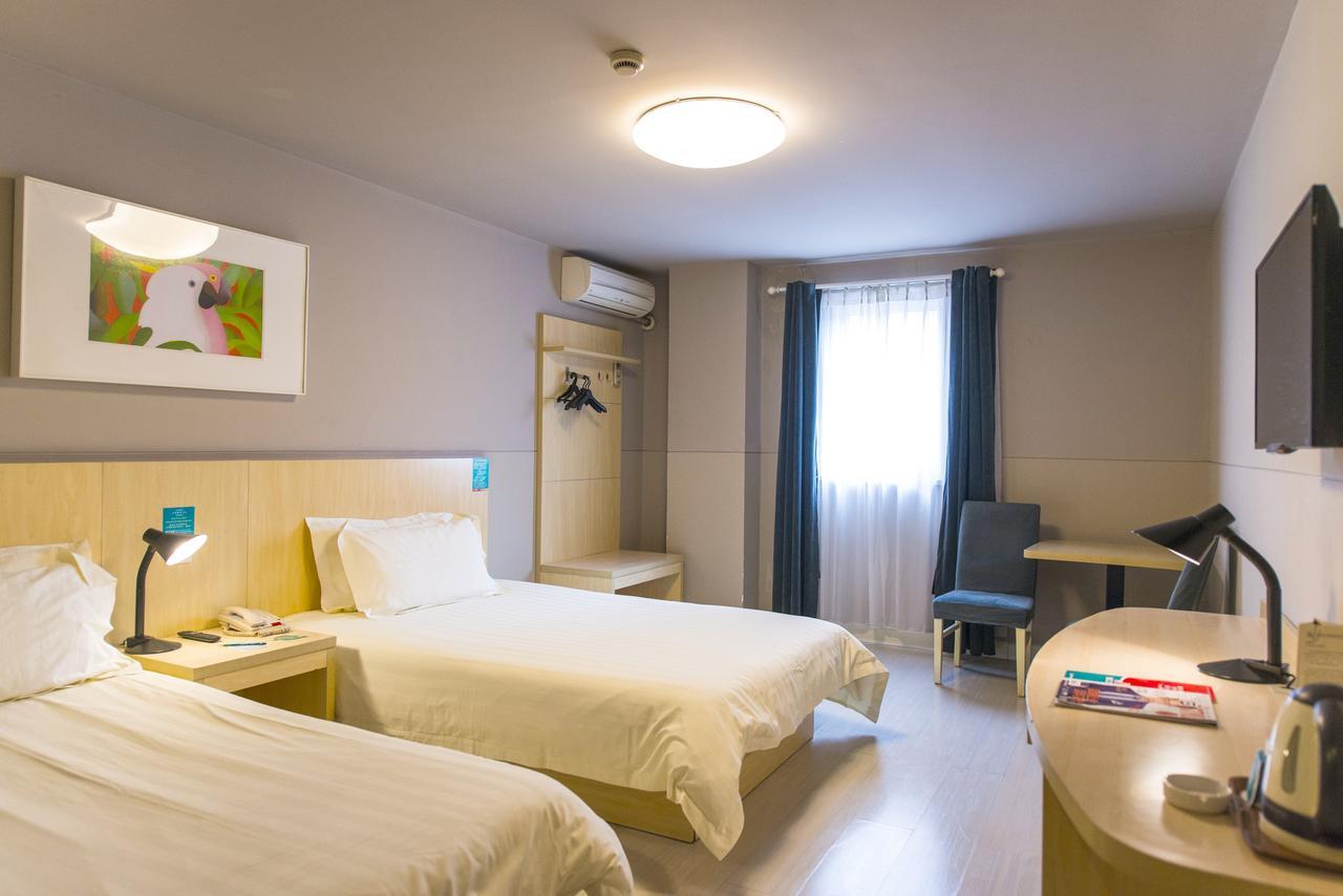 Jinjiang Inn Chengdu Chunxi Road Taiguli Hotel Kültér fotó