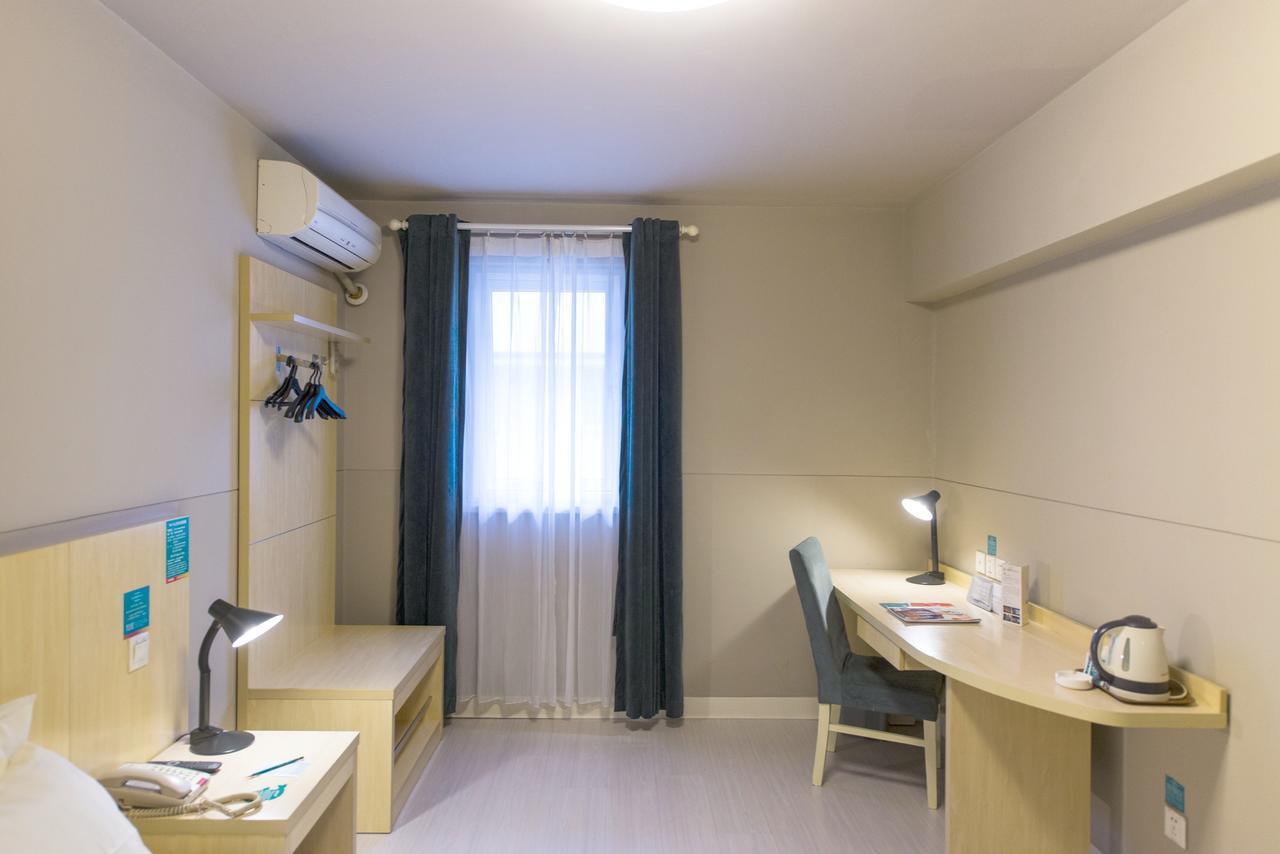 Jinjiang Inn Chengdu Chunxi Road Taiguli Hotel Kültér fotó