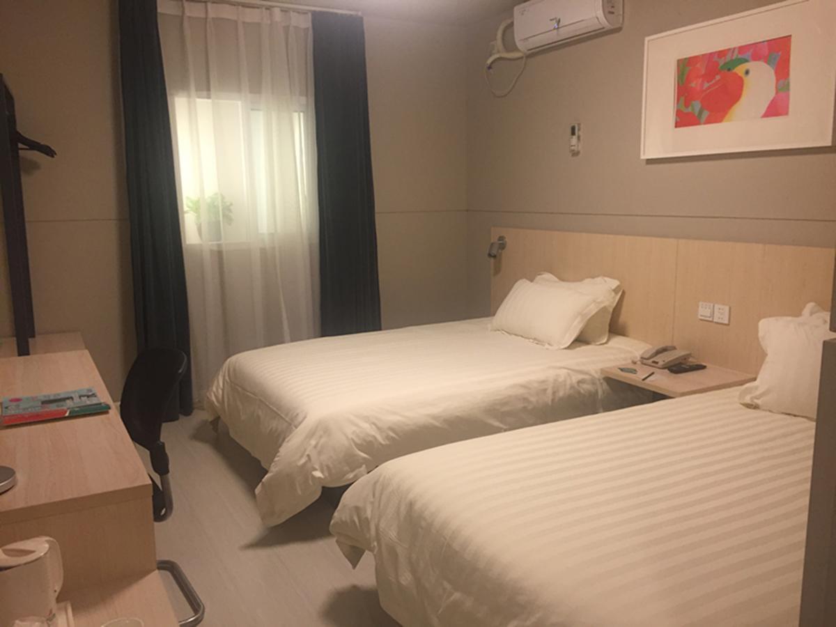 Jinjiang Inn Chengdu Chunxi Road Taiguli Hotel Kültér fotó